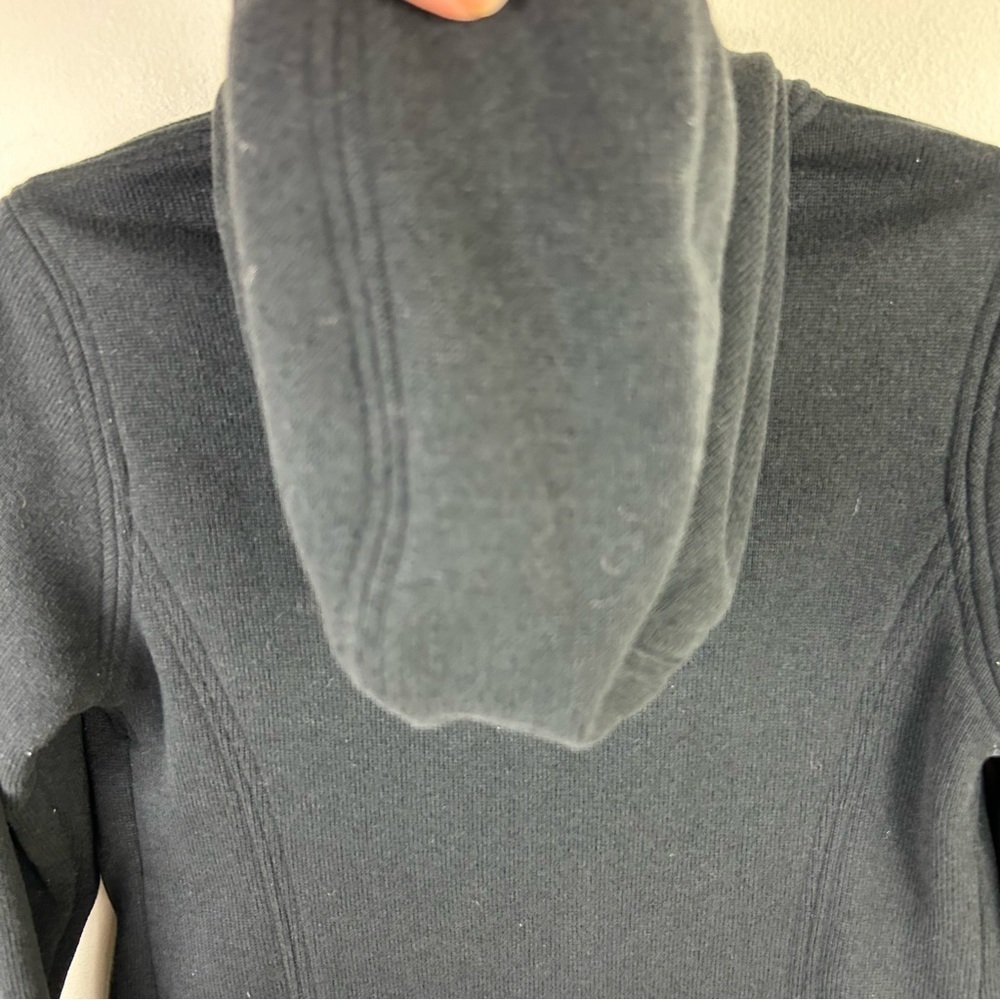Marmot Women's black hooded fleece sweater size: M - Picture 14 of 15